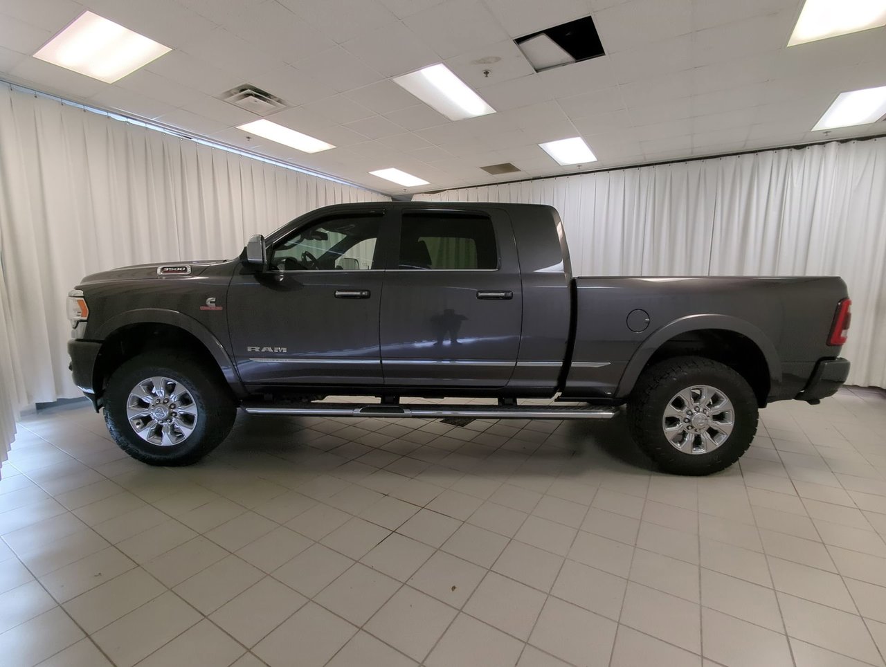 2022 Ram 3500 Limited-4