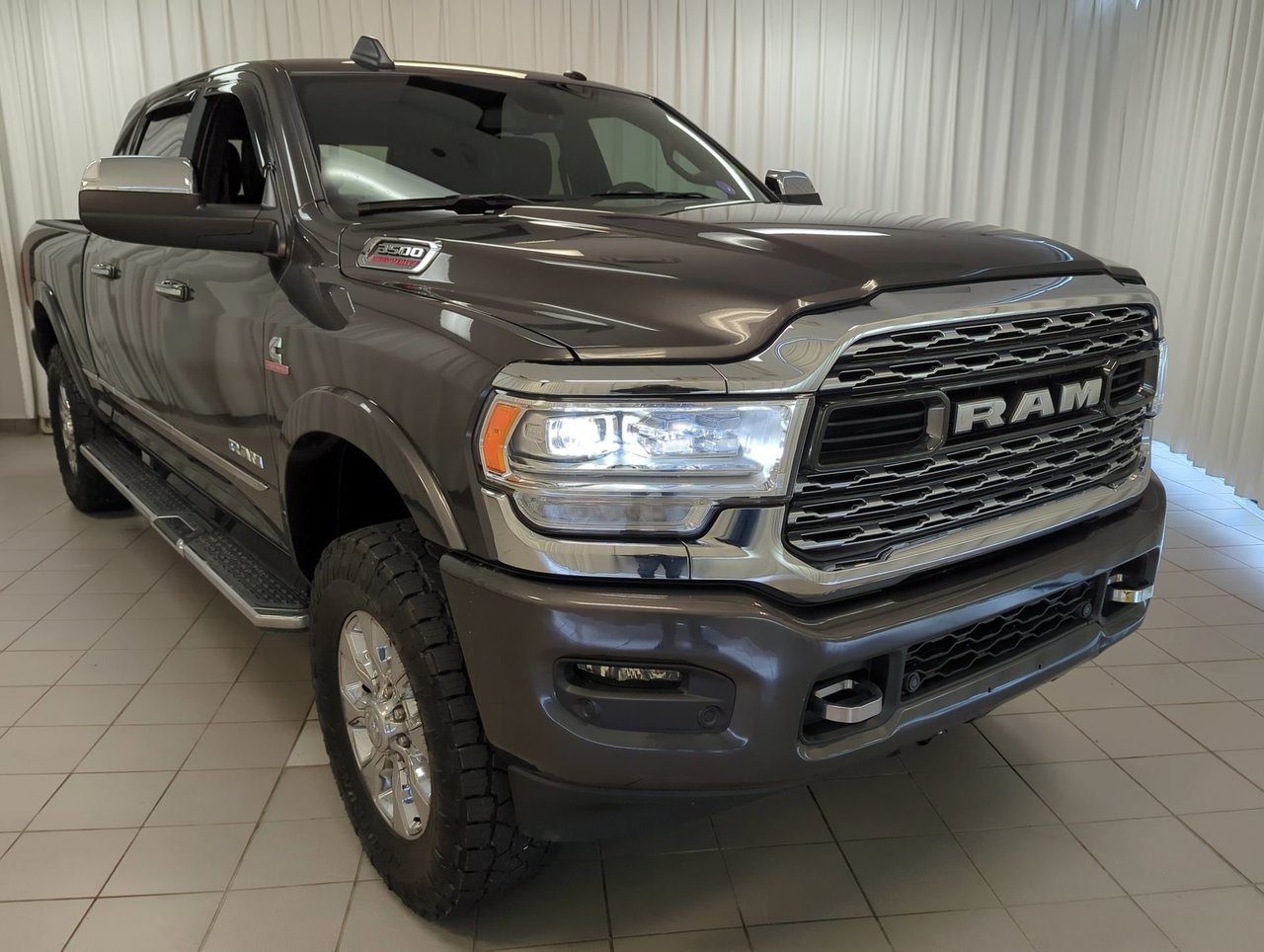 2022 Ram 3500 Limited-1