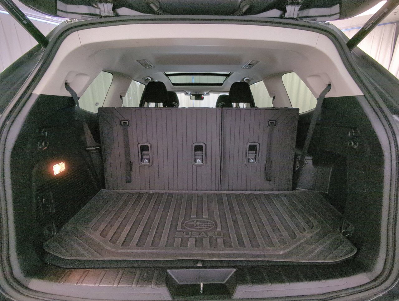 2023 Subaru Ascent Touring-23
