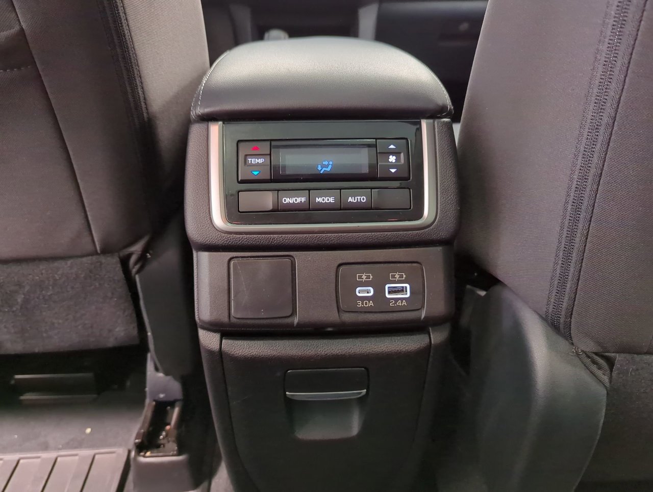 2023 Subaru Ascent Touring-19