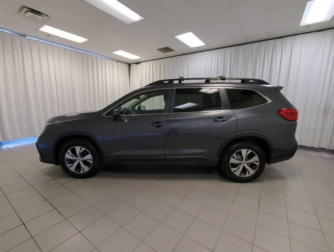 2023 Subaru Ascent Touring-4