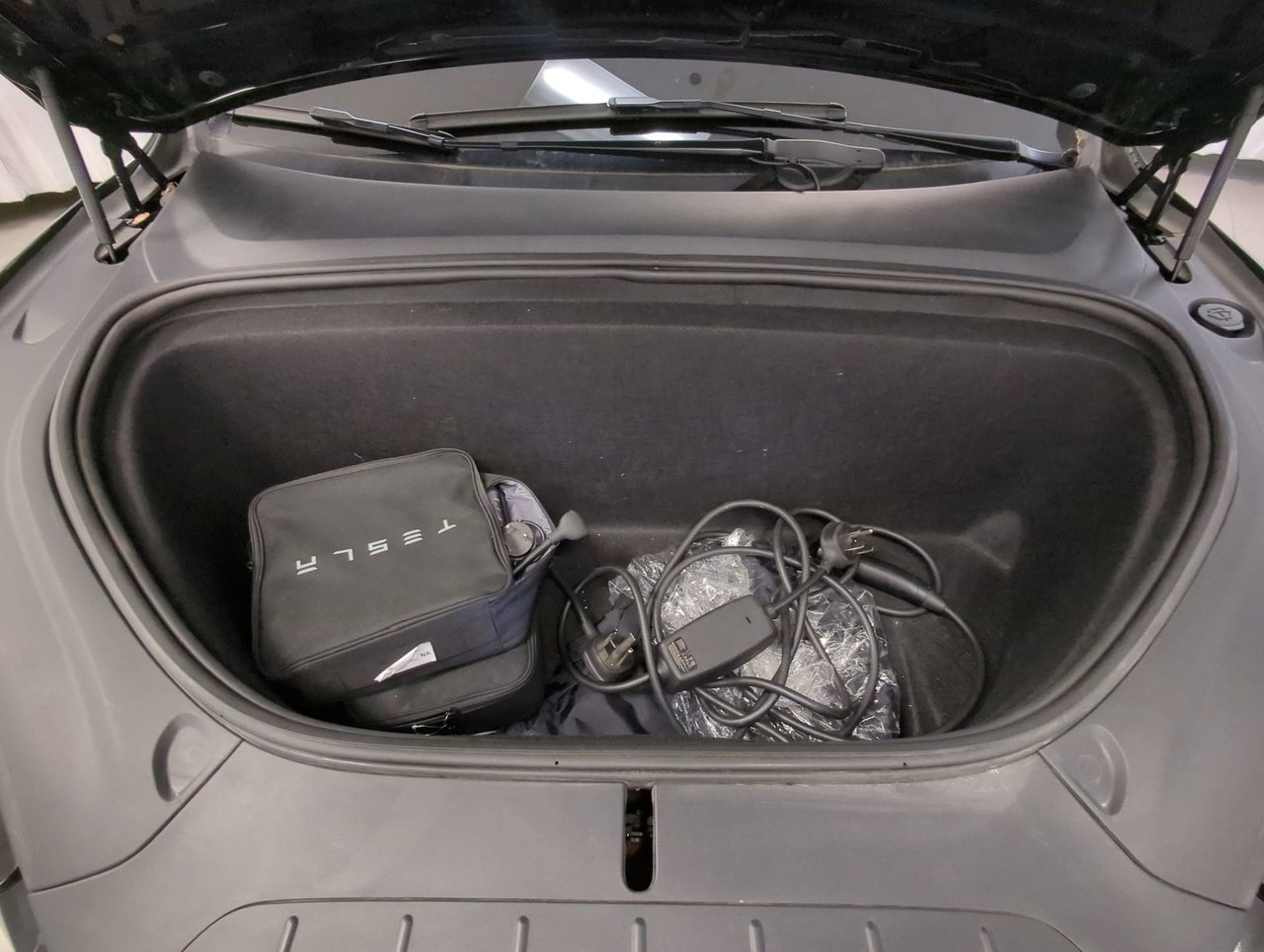 2021 Tesla Model X Long Range-25