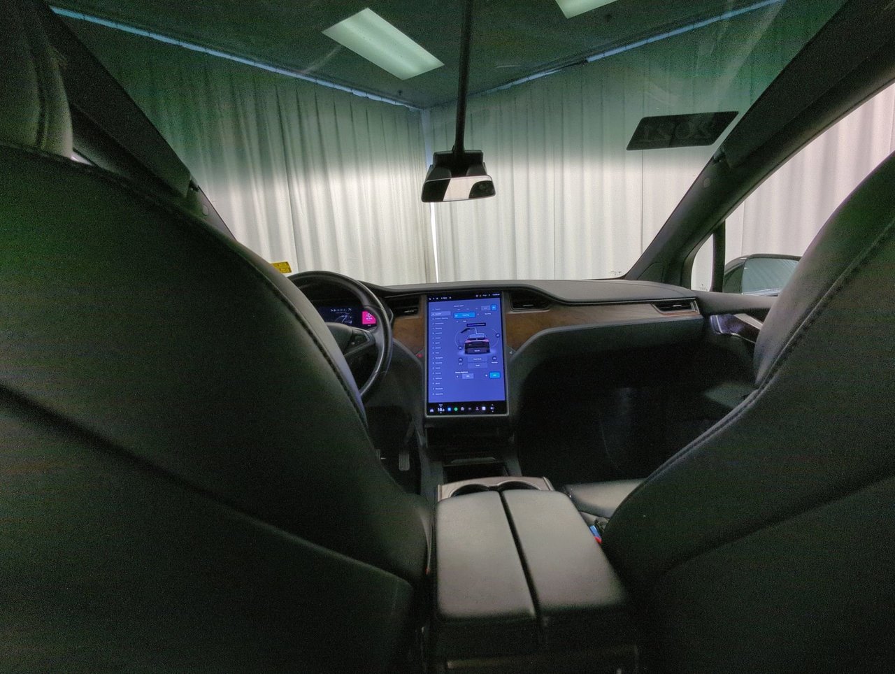 2021 Tesla Model X Long Range-21