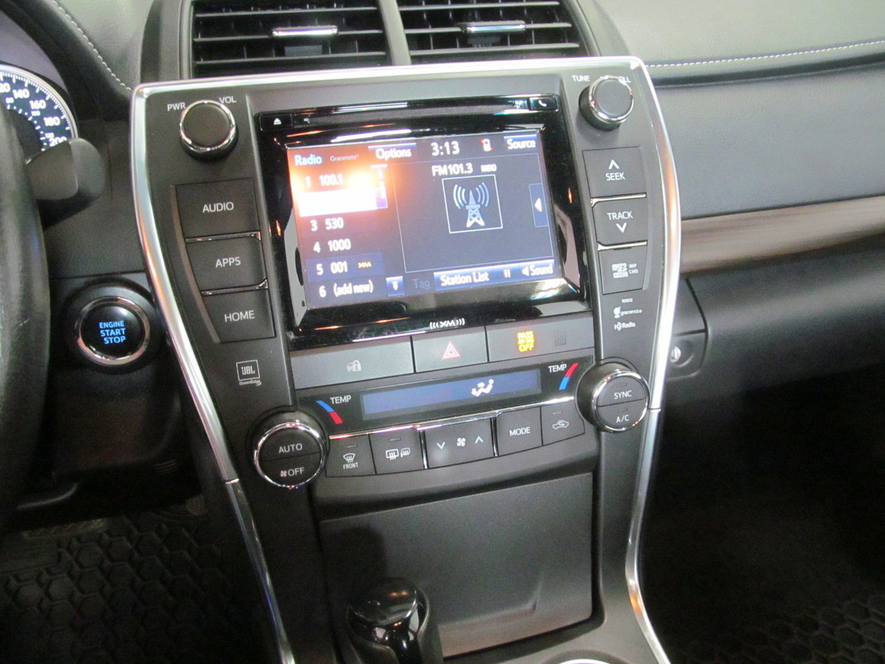 2016 Toyota Camry XLE-5