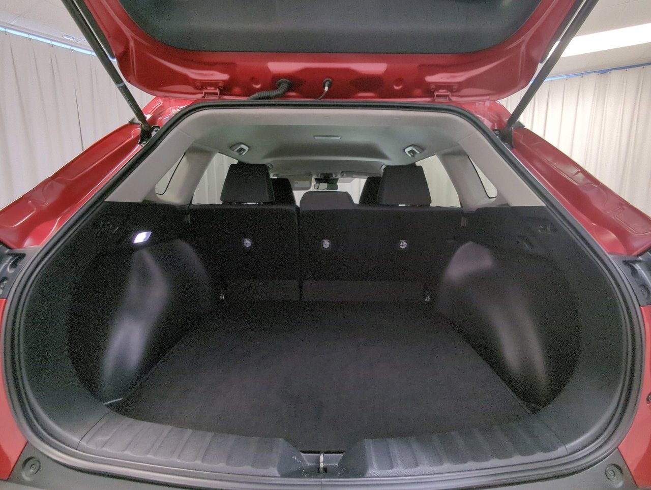 2023 Toyota Corolla Cross LE-21