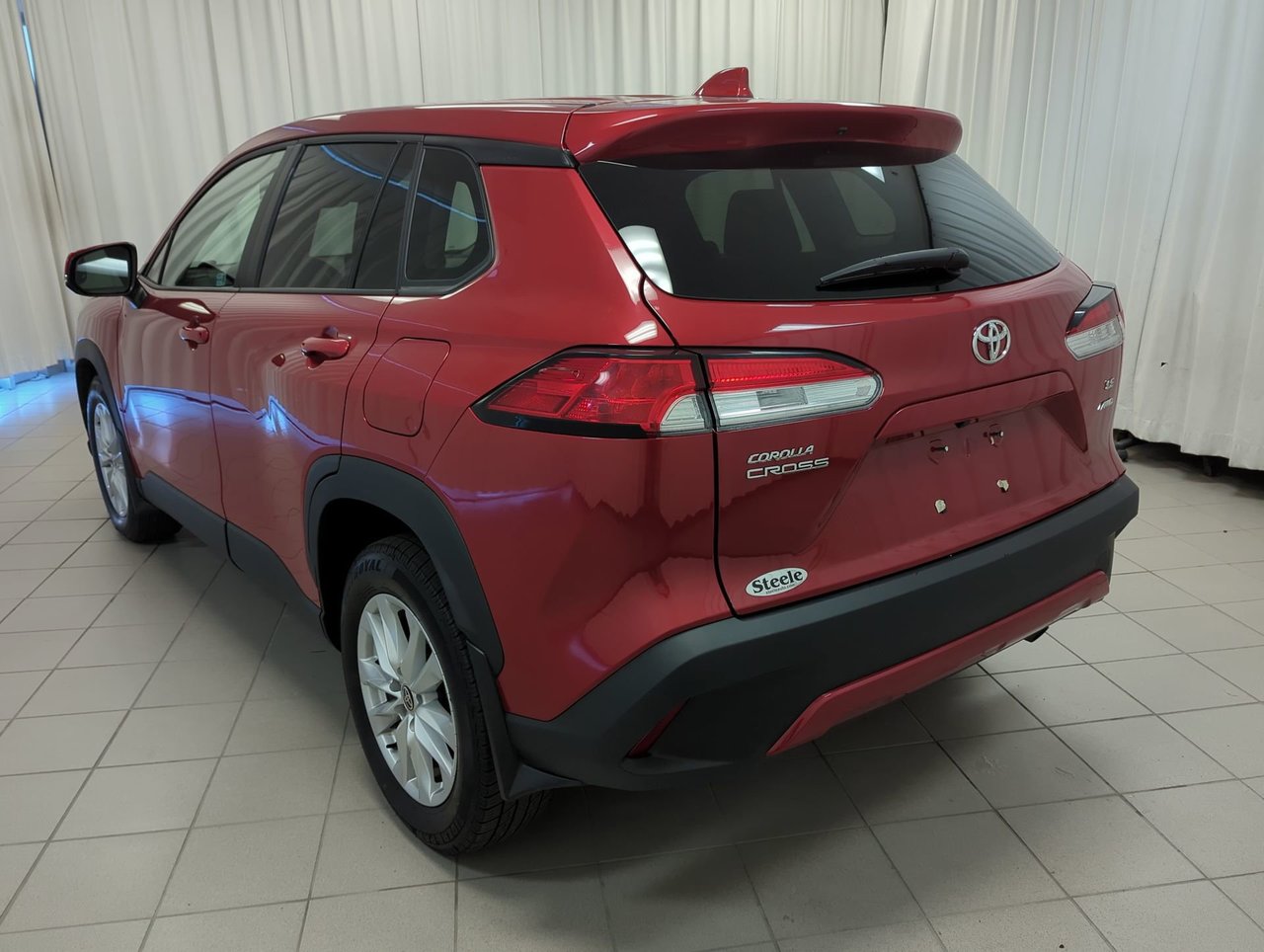 2023 Toyota Corolla Cross LE-5