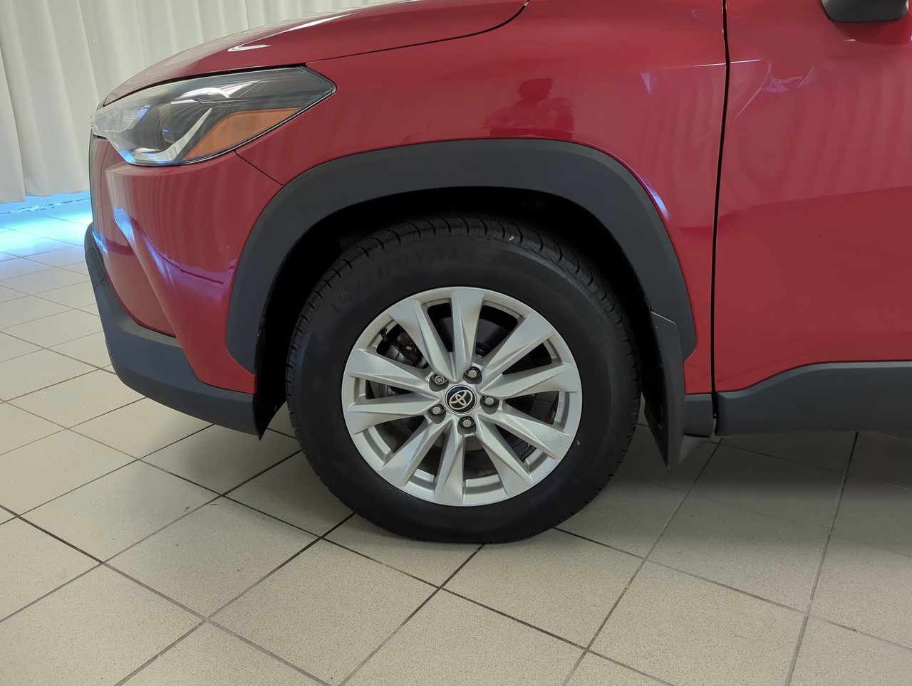 2023 Toyota Corolla Cross LE-9