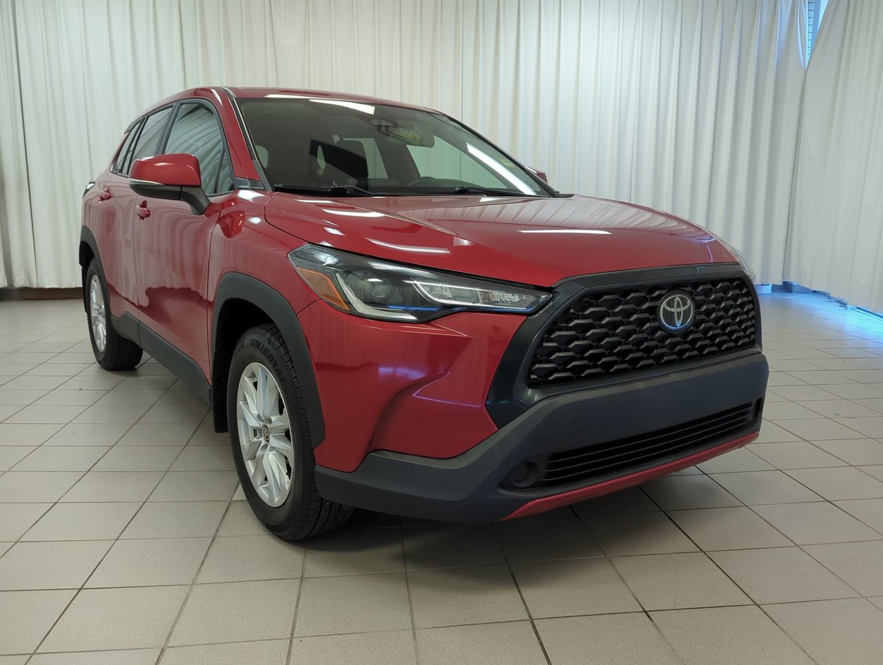 2023 Toyota Corolla Cross LE-1