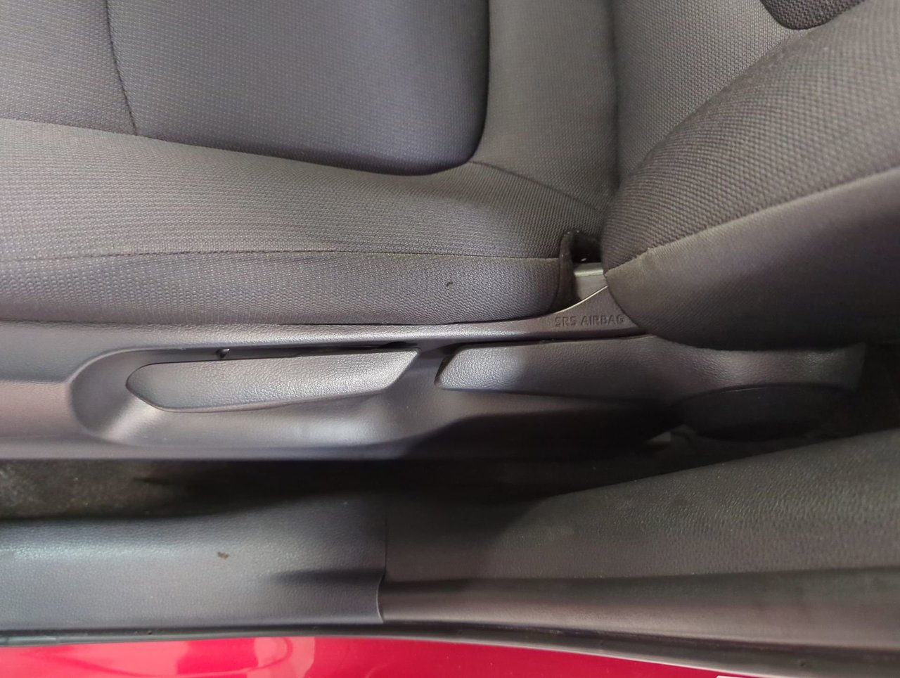 2023 Toyota Corolla Cross LE-11