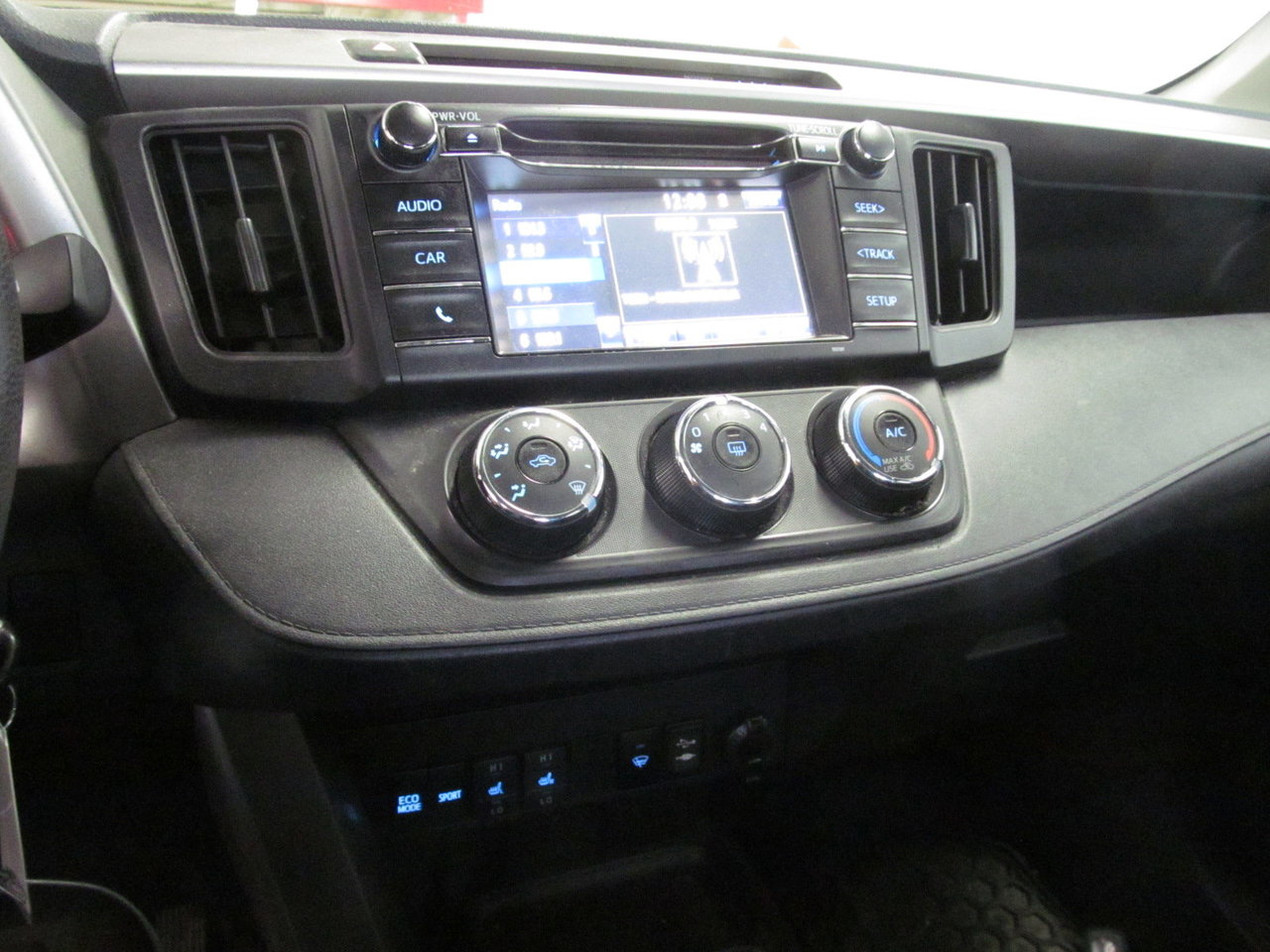 2017 Toyota RAV4 LE-5