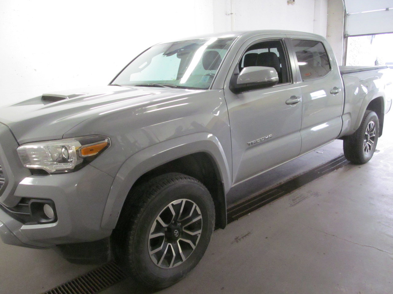 2020 Toyota Tacoma BASE-1