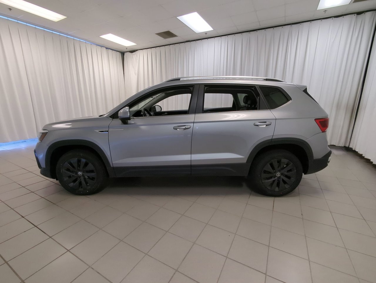 2024 Volkswagen Taos Comfortline-4