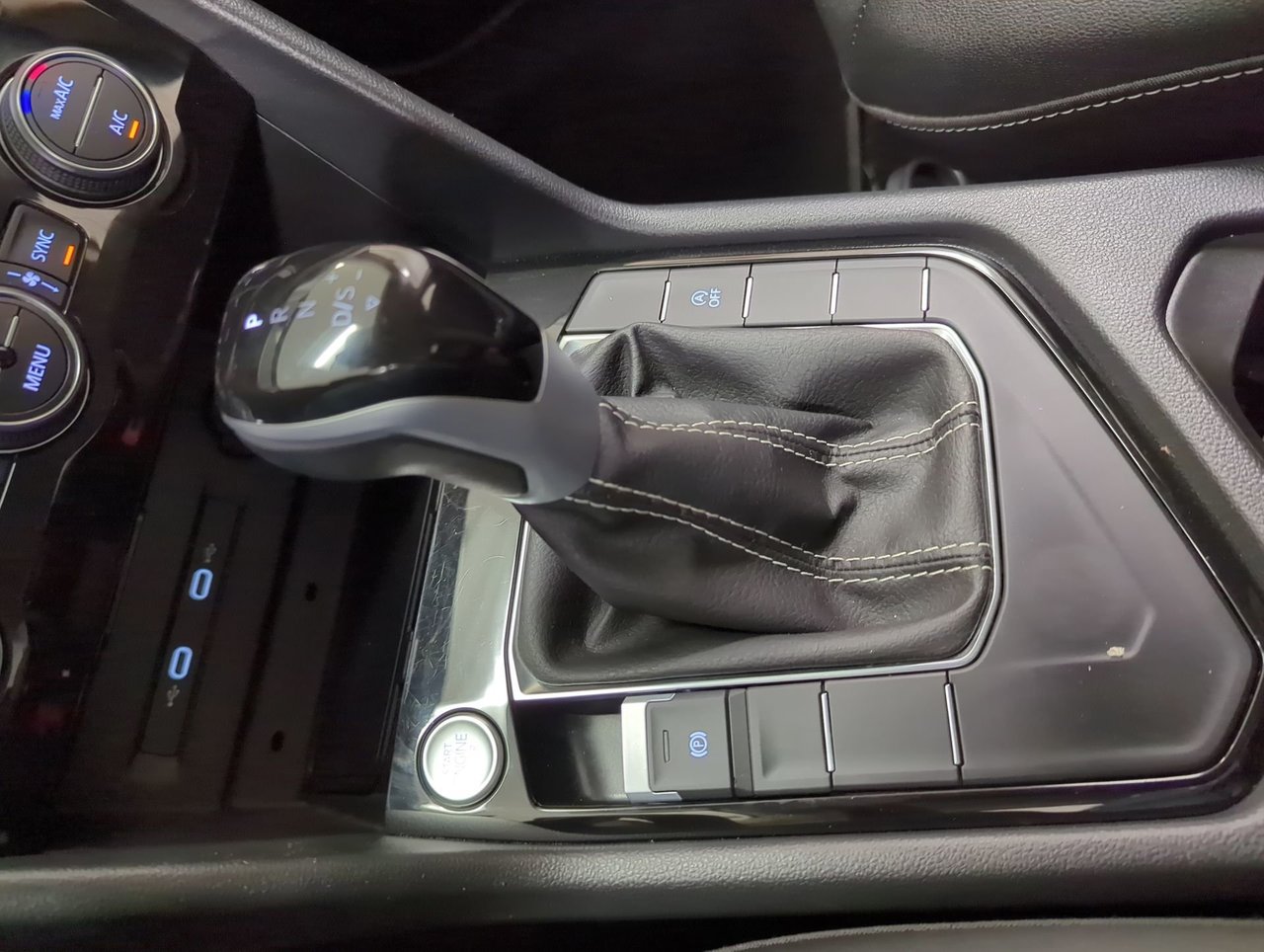 2024 Volkswagen Taos Comfortline-18