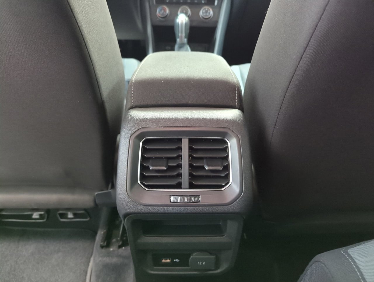 2018 Volkswagen Tiguan Trendline-19