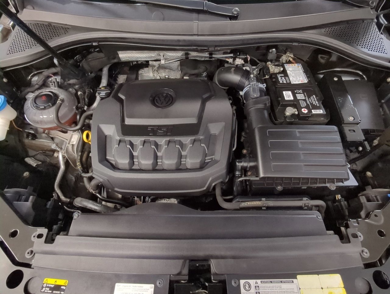 2018 Volkswagen Tiguan Trendline-24