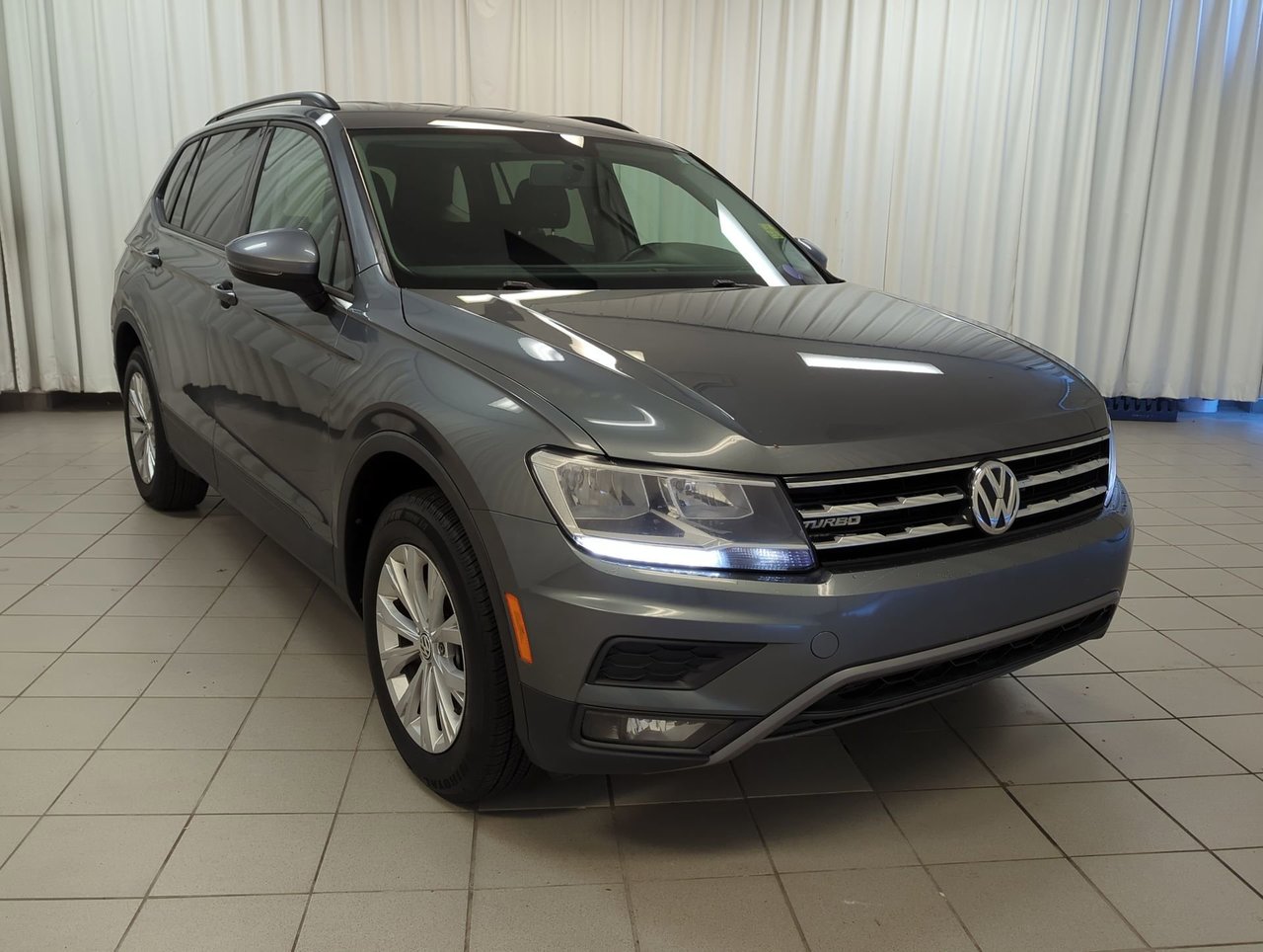 2018 Volkswagen Tiguan Trendline-1