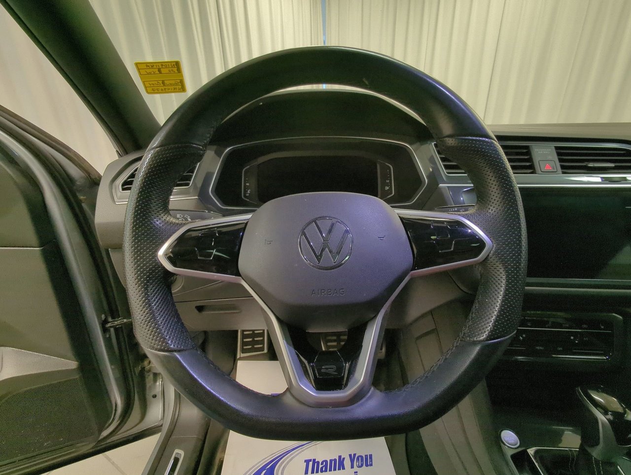 2022 Volkswagen Tiguan Comfortline R-Line Black Edition-13