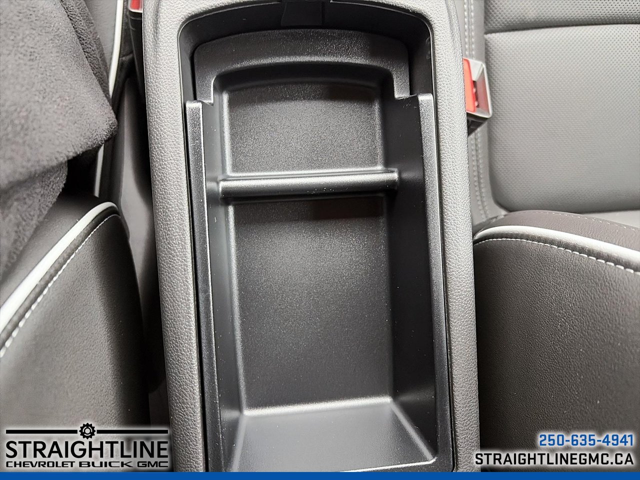 2026 Buick Encore GX Avenir-19