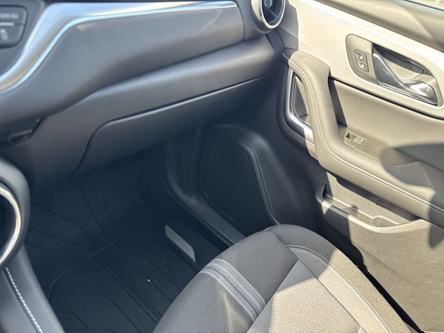 2025 Chevrolet Blazer LT-20