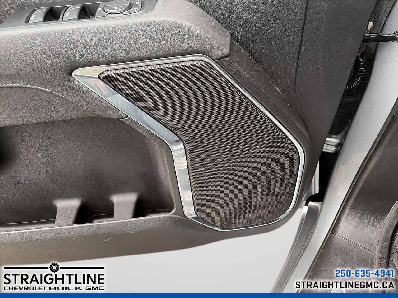 2023 Chevrolet Silverado 1500 LT-22