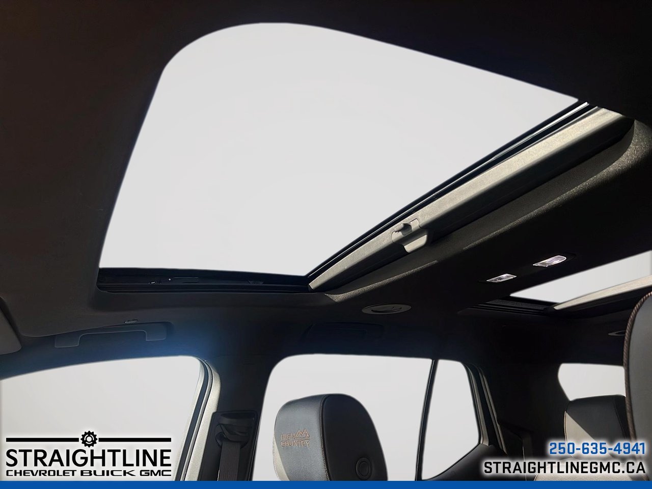 2023 Chevrolet Traverse High Country-15