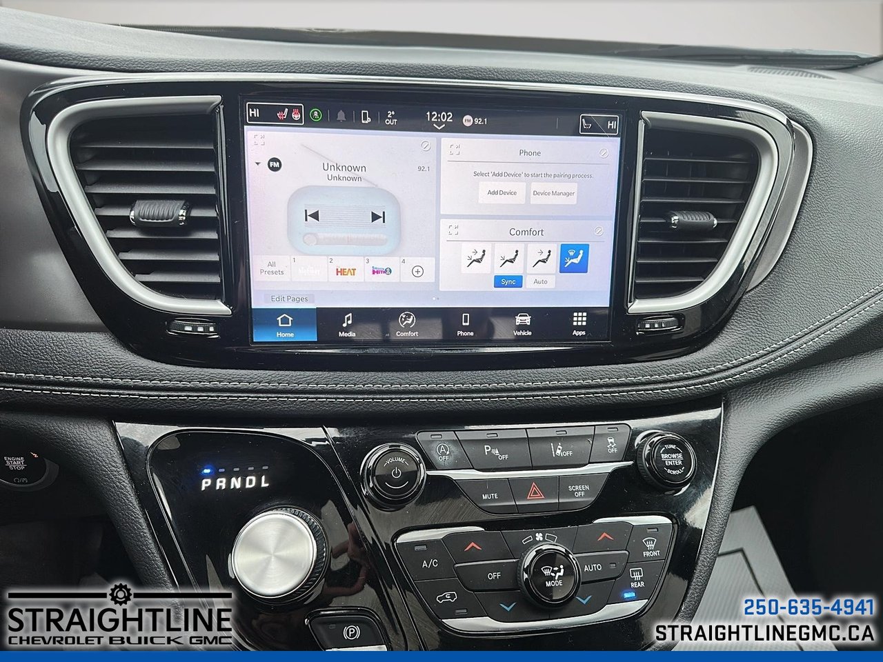 2025 Chrysler Pacifica Select-16