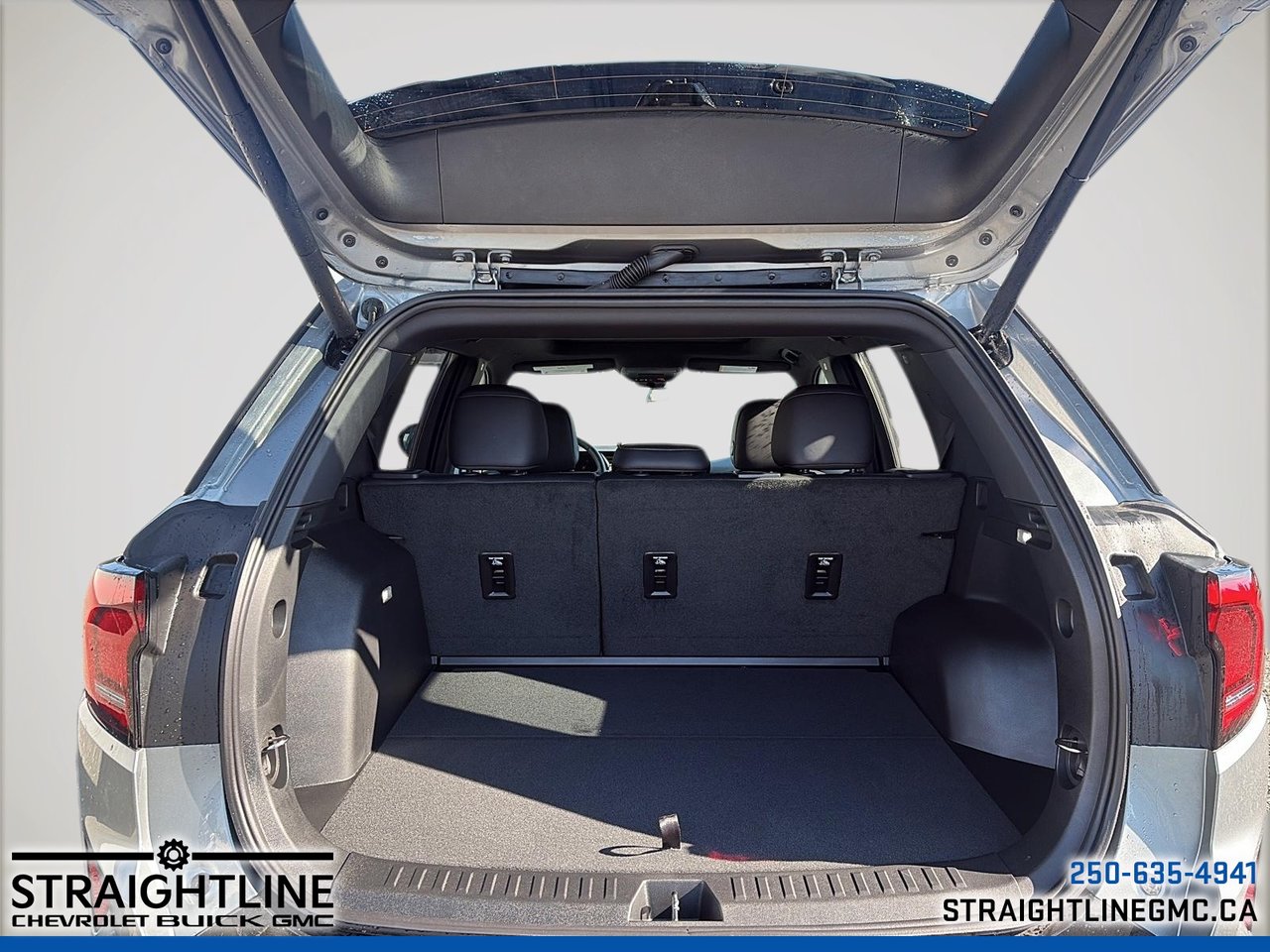2026 GMC Terrain AT4-5