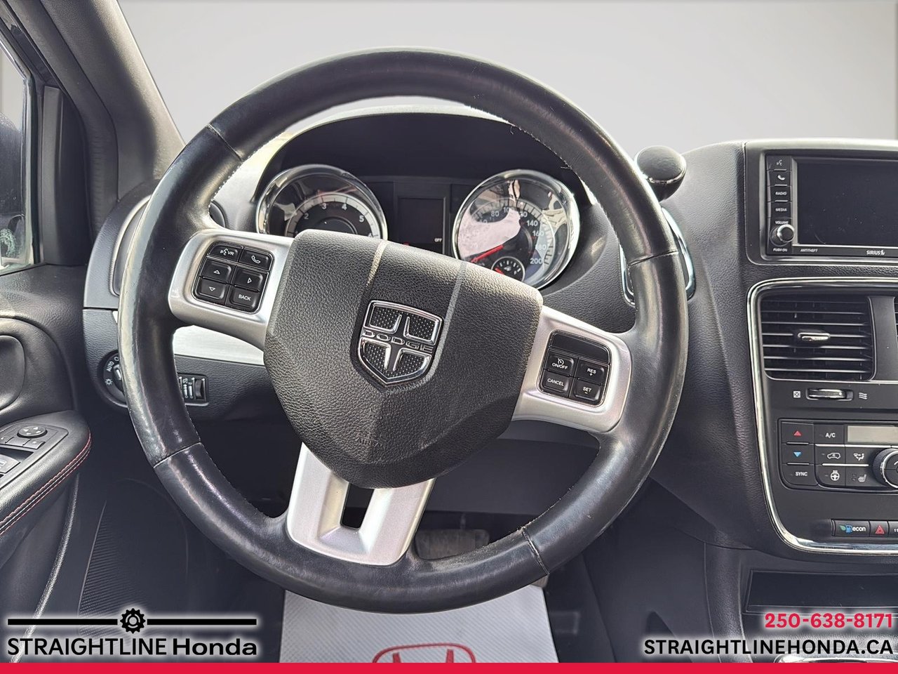 2014 Dodge Grand Caravan R/T-12