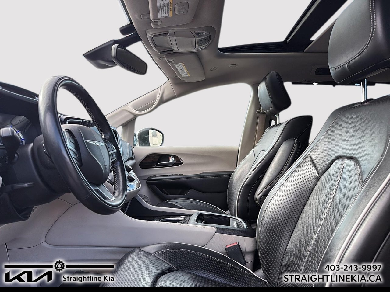 2022 Chrysler PACIFICA HYBRID LIMITED