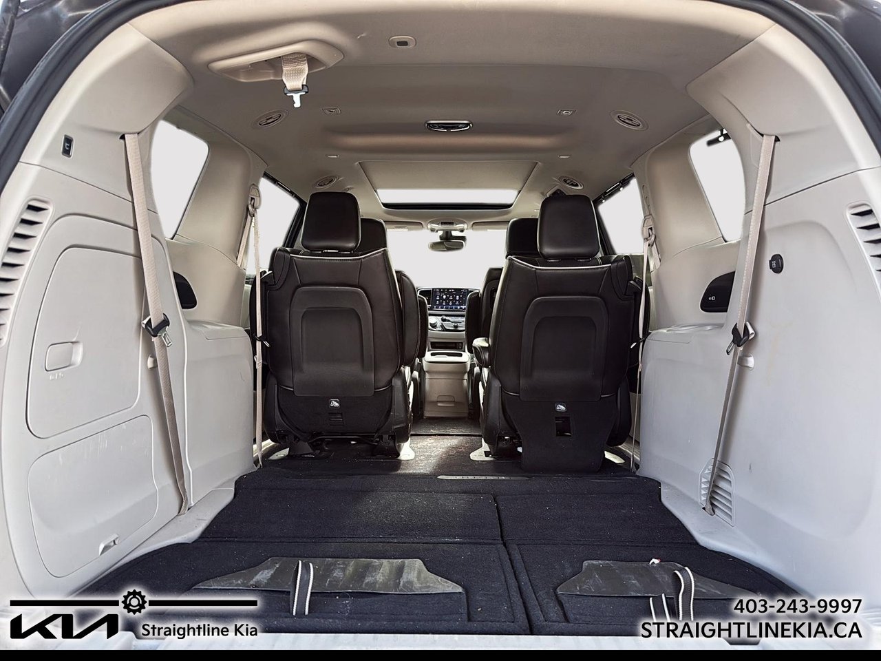 2022 Chrysler PACIFICA HYBRID LIMITED