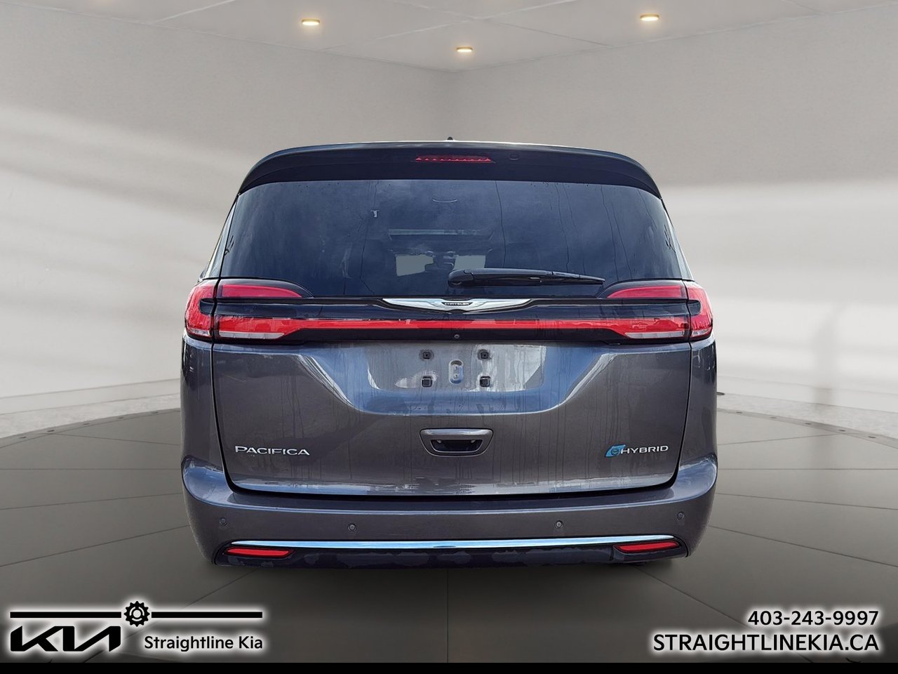 2022 Chrysler PACIFICA HYBRID LIMITED