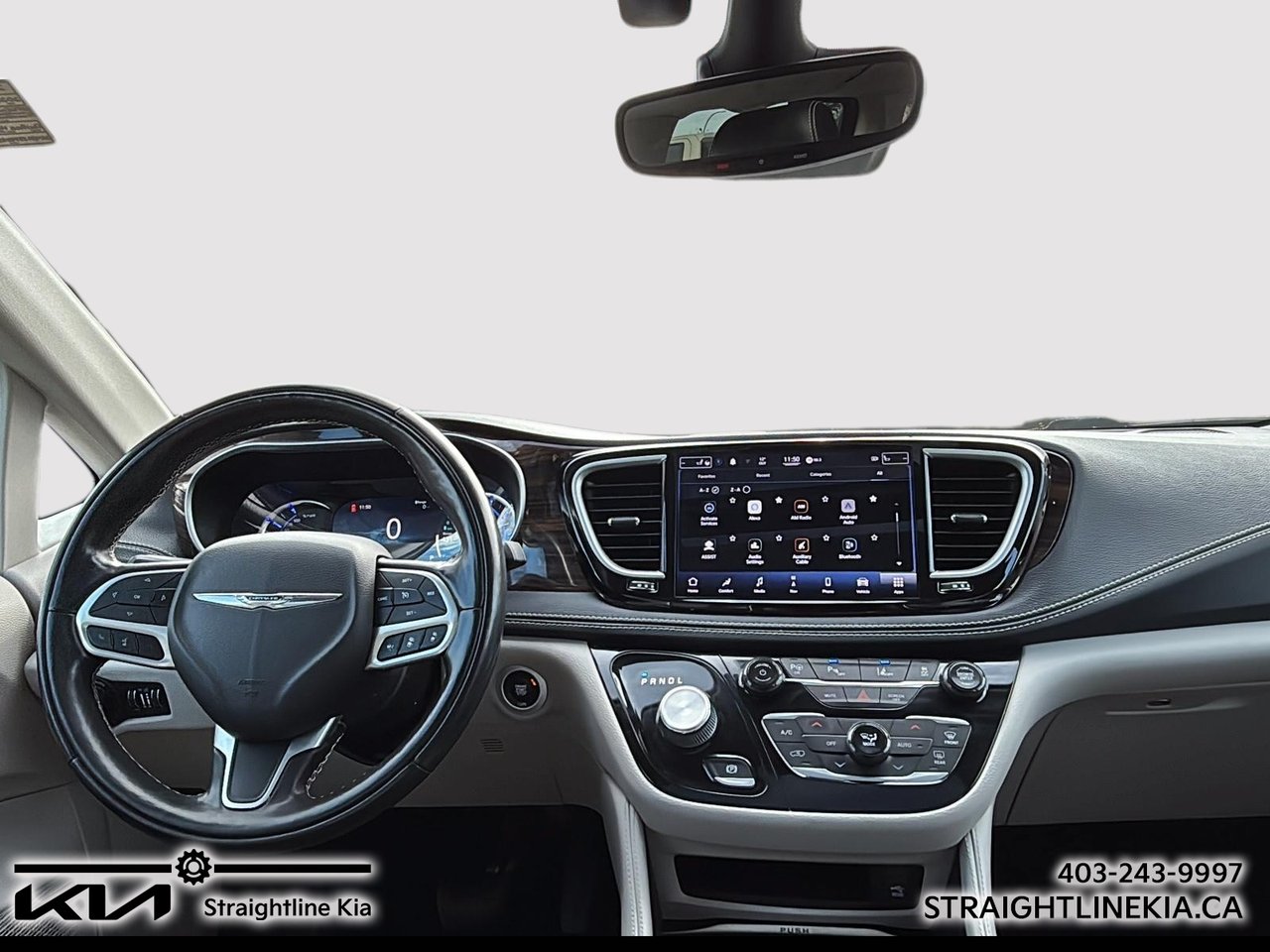 2022 Chrysler PACIFICA HYBRID LIMITED