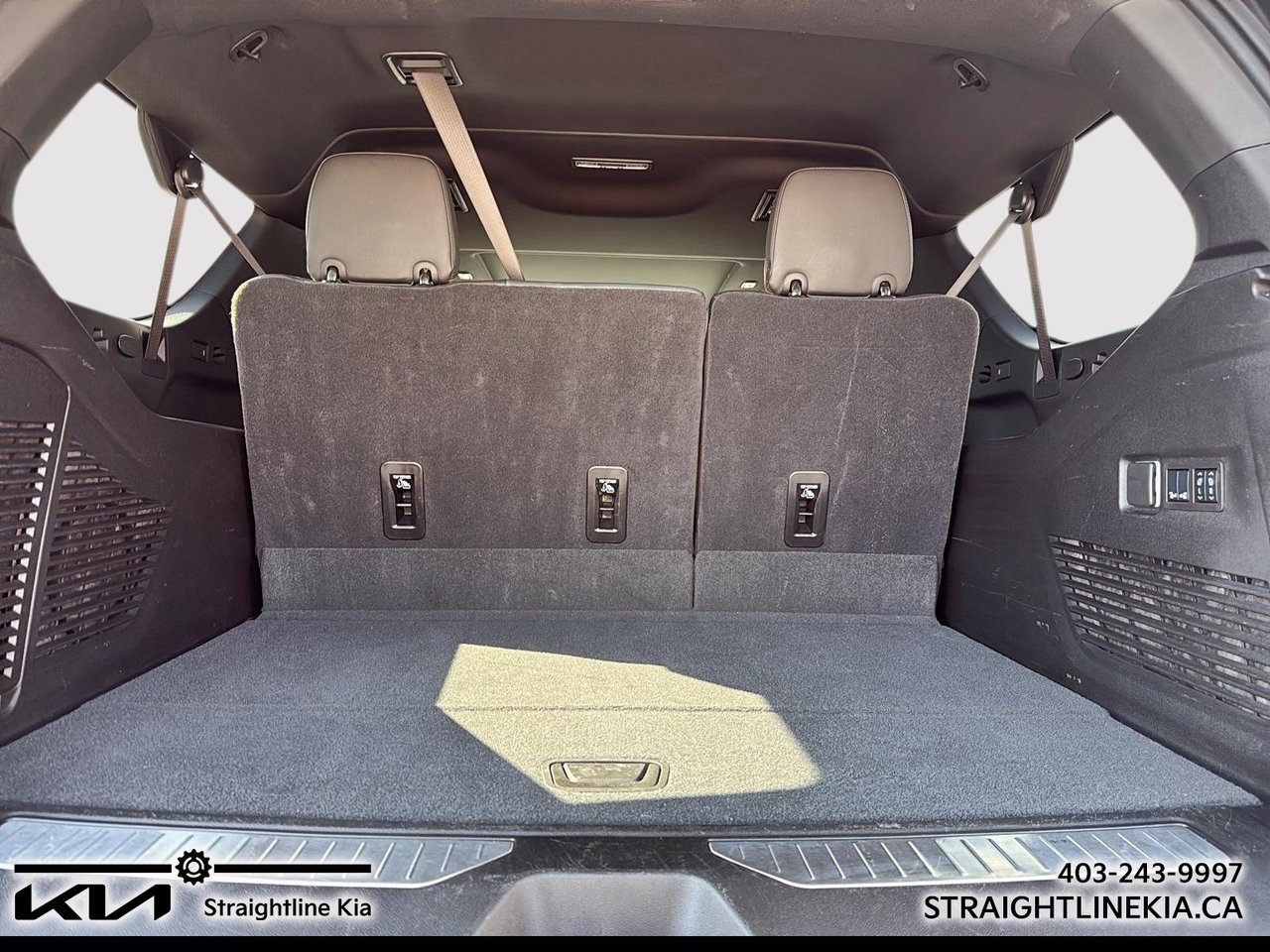 2025 GMC YUKON XL AT4