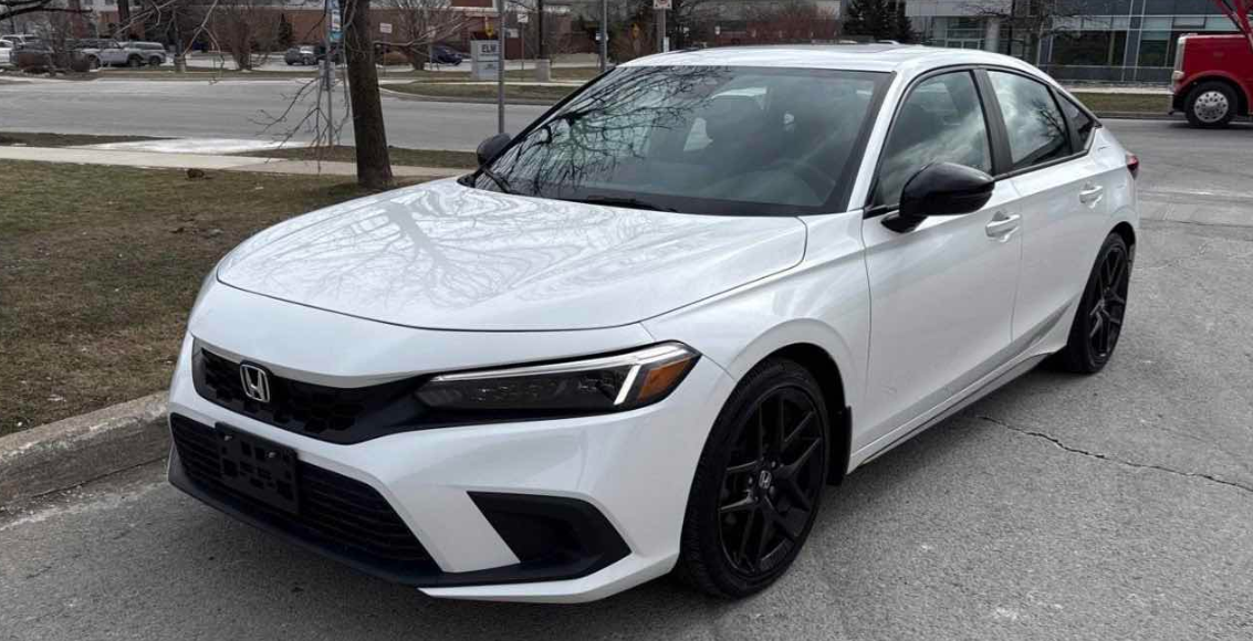 Honda Civic Hatchback Sport Touring FWD