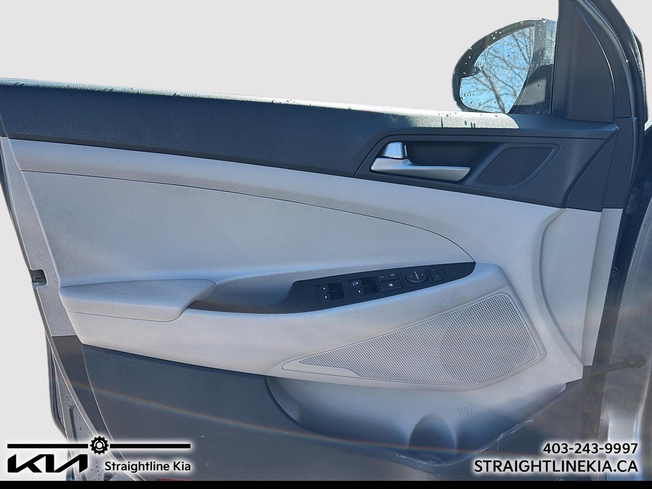 2017 Hyundai TUCSON Base-12