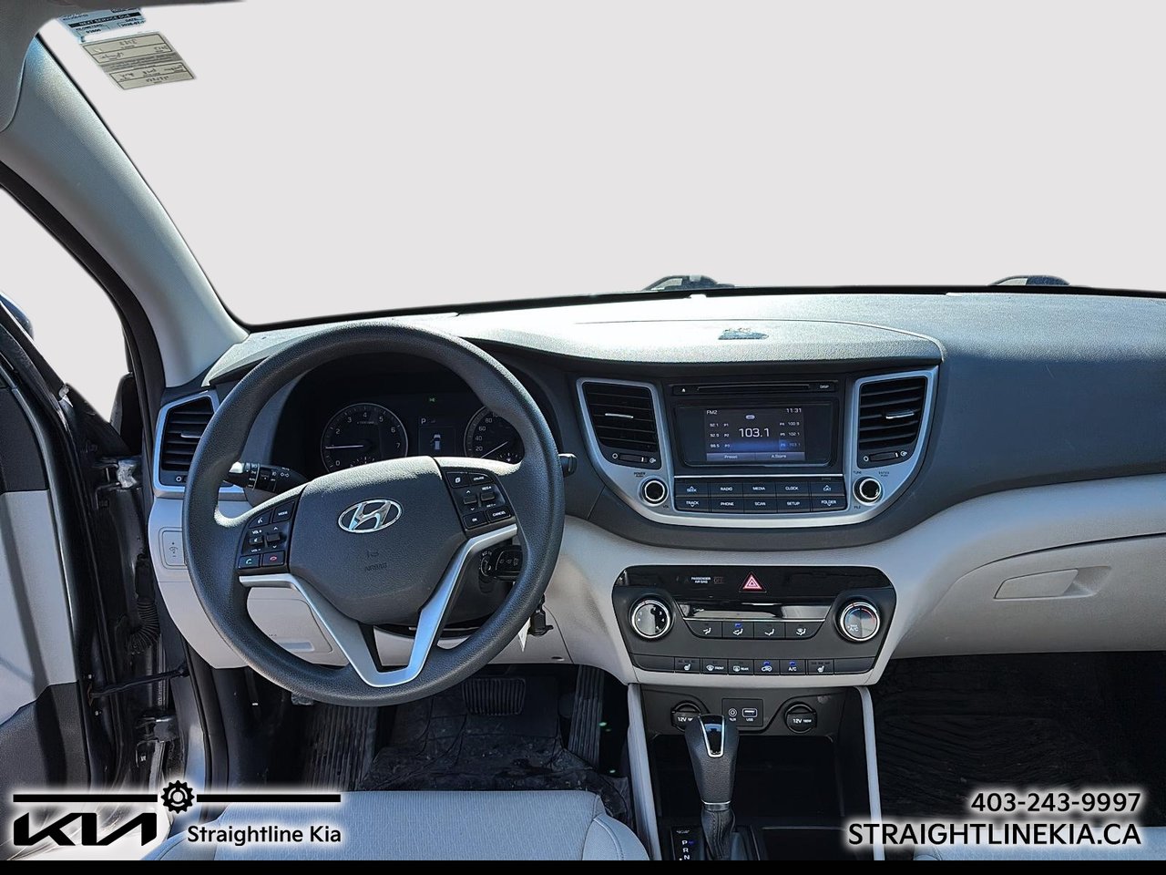 2017 Hyundai TUCSON Base-11
