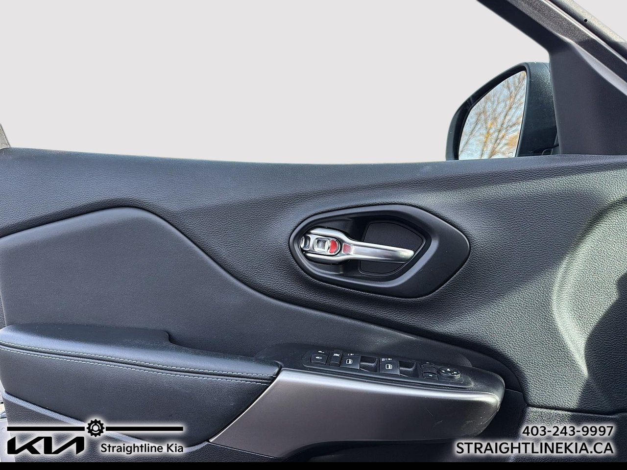 2021 Jeep CHEROKEE SPORT