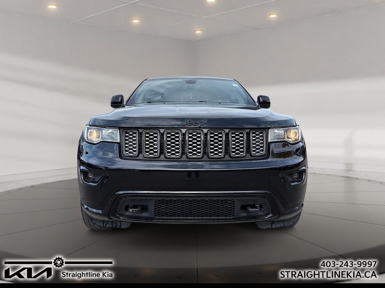 2018 Jeep GRAND CHEROKEE ALTITUDE IV-1