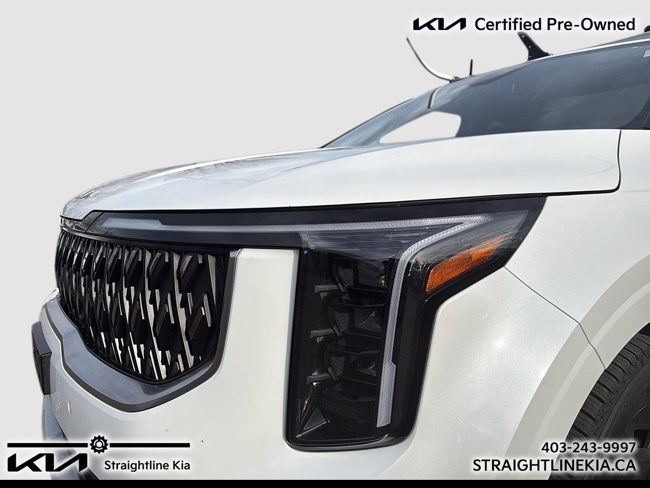 2025 Kia CARNIVAL LX