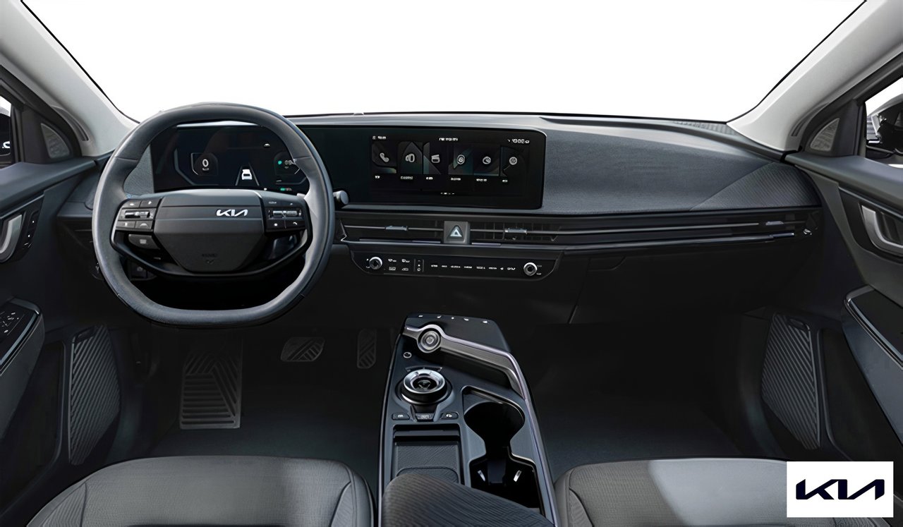 2025 Kia EV6 Land AWD w/ Premium Pkg-4