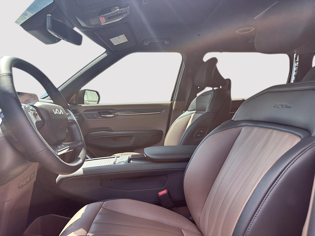 2026 Kia EV9 Land AWD w/ GT-Line