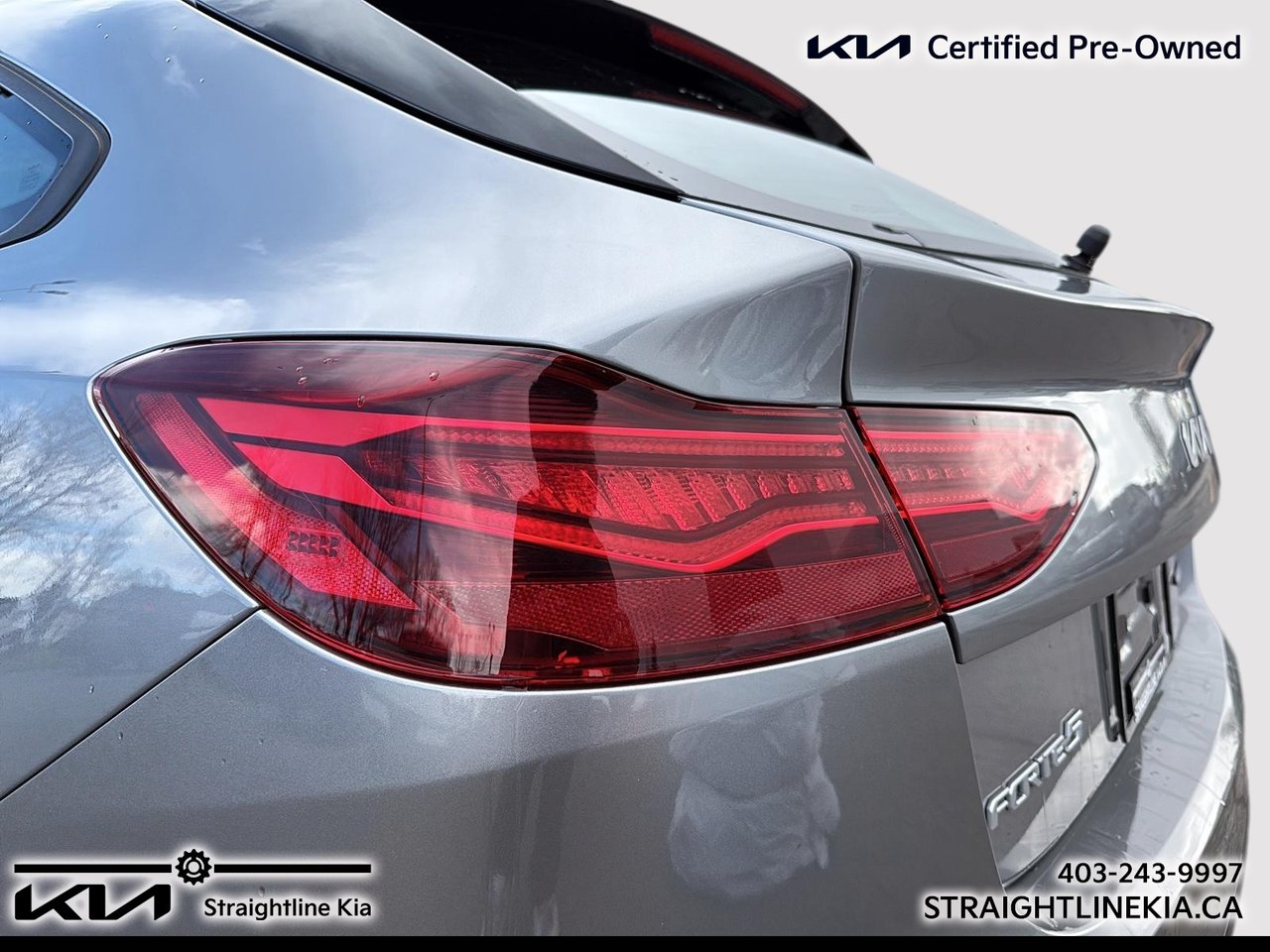 2023 Kia FORTE5 GT LIMITED