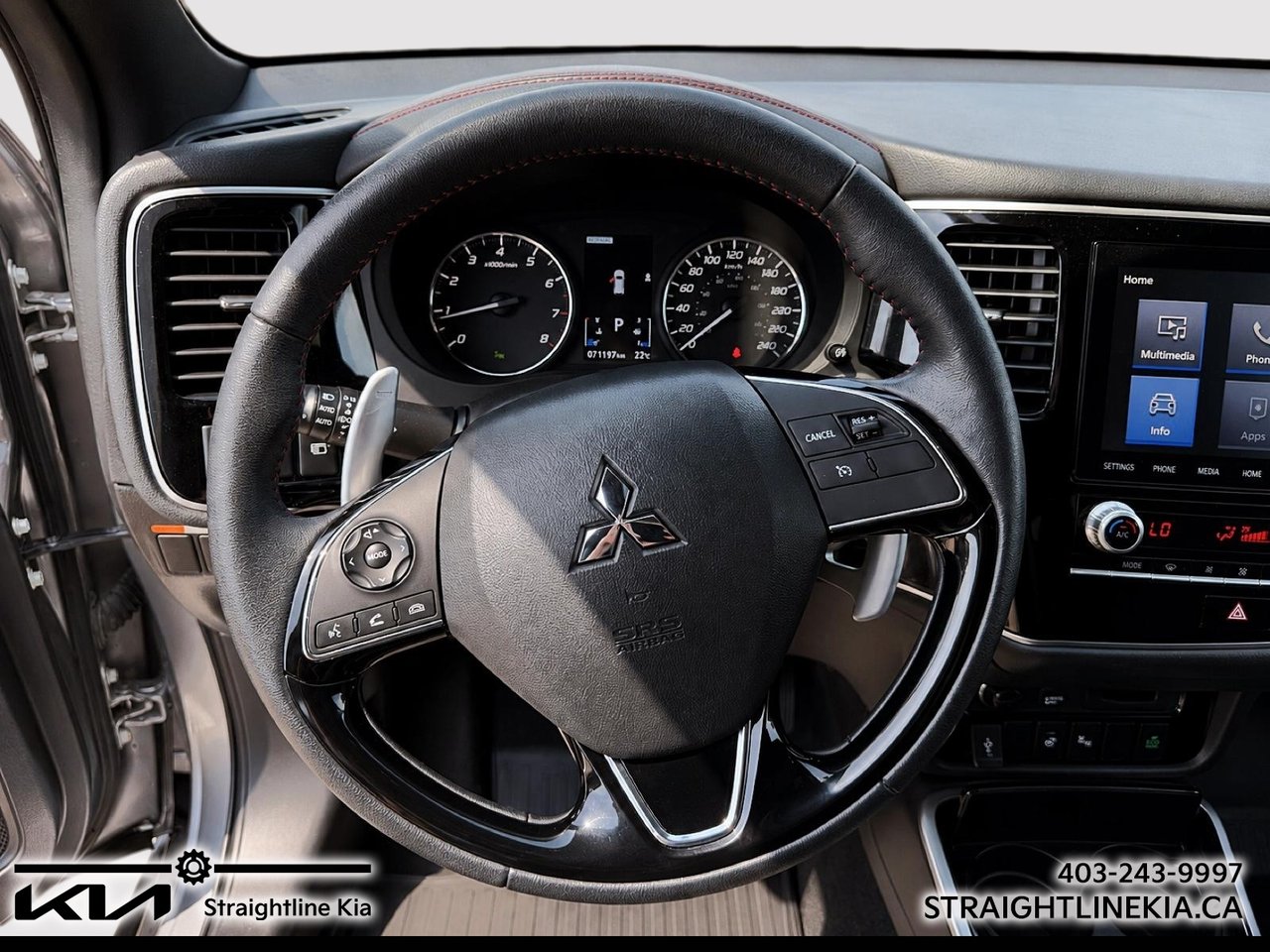 2020 Mitsubishi OUTLANDER SE-11