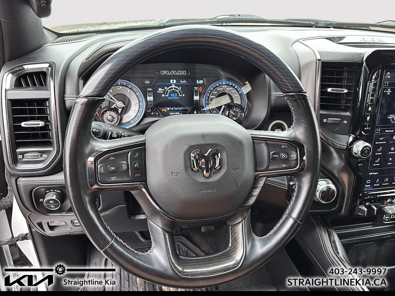 2022 Ram 1500 LIMITED-12