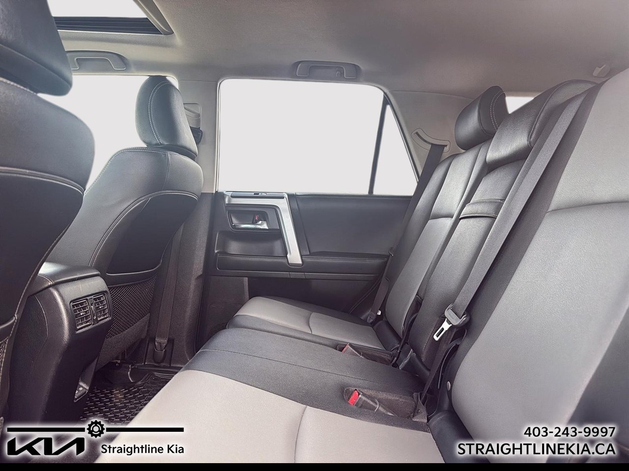 2023 Toyota 4RUNNER BASE