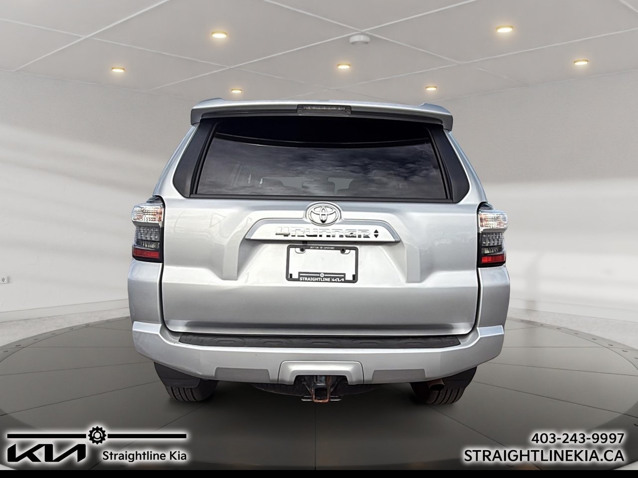 2023 Toyota 4RUNNER BASE