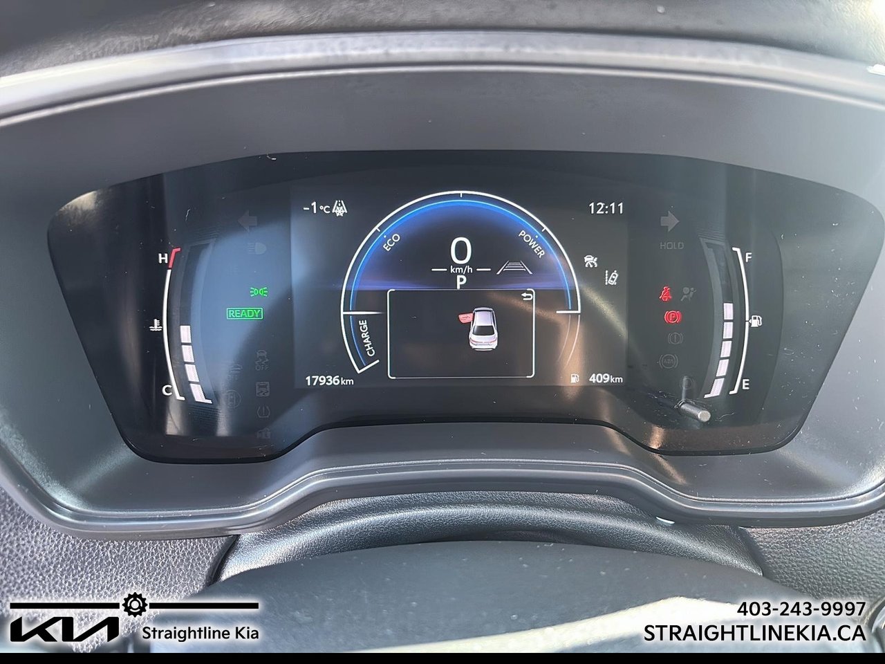 2025 Toyota COROLLA HYBRID LE-13