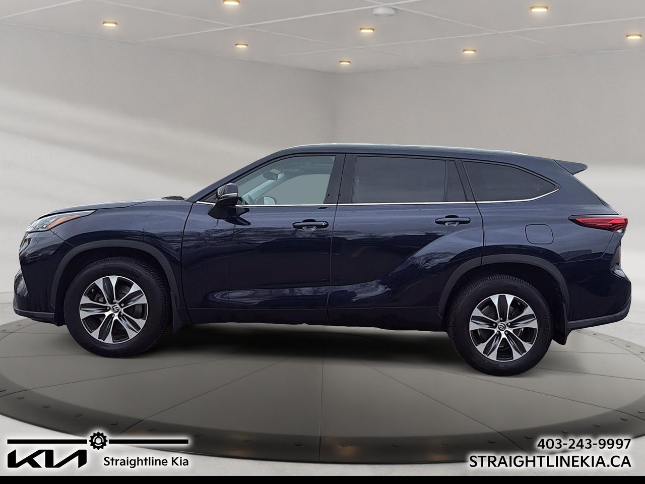 2021 Toyota HIGHLANDER XLE