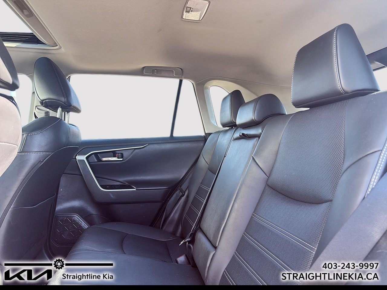 2021 Toyota RAV4 LIMITED-17