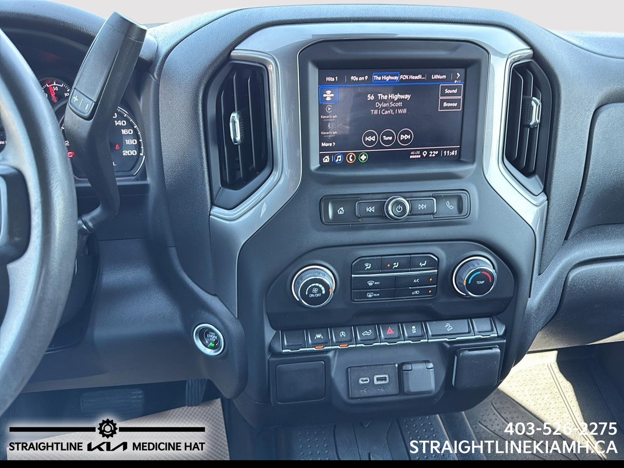2022 Chevrolet SILVERADO 1500 Custom Trail Boss-13